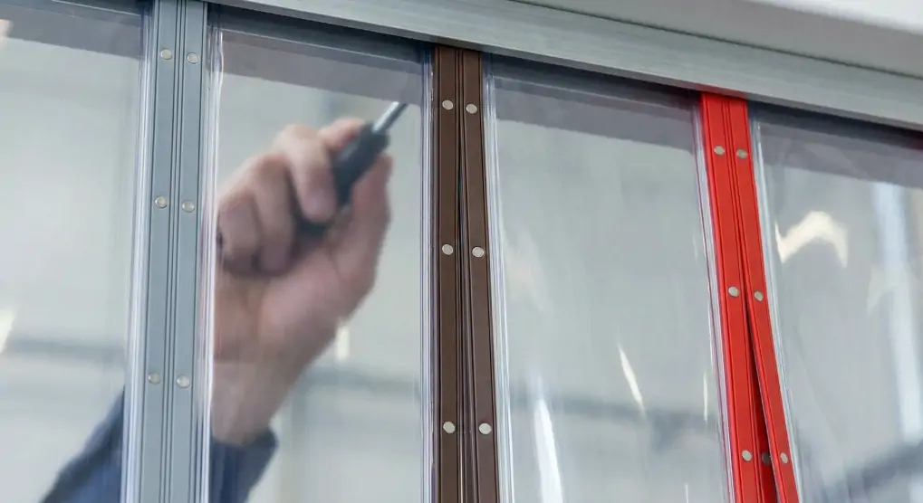 Detail of magnetic strip installation mechanism